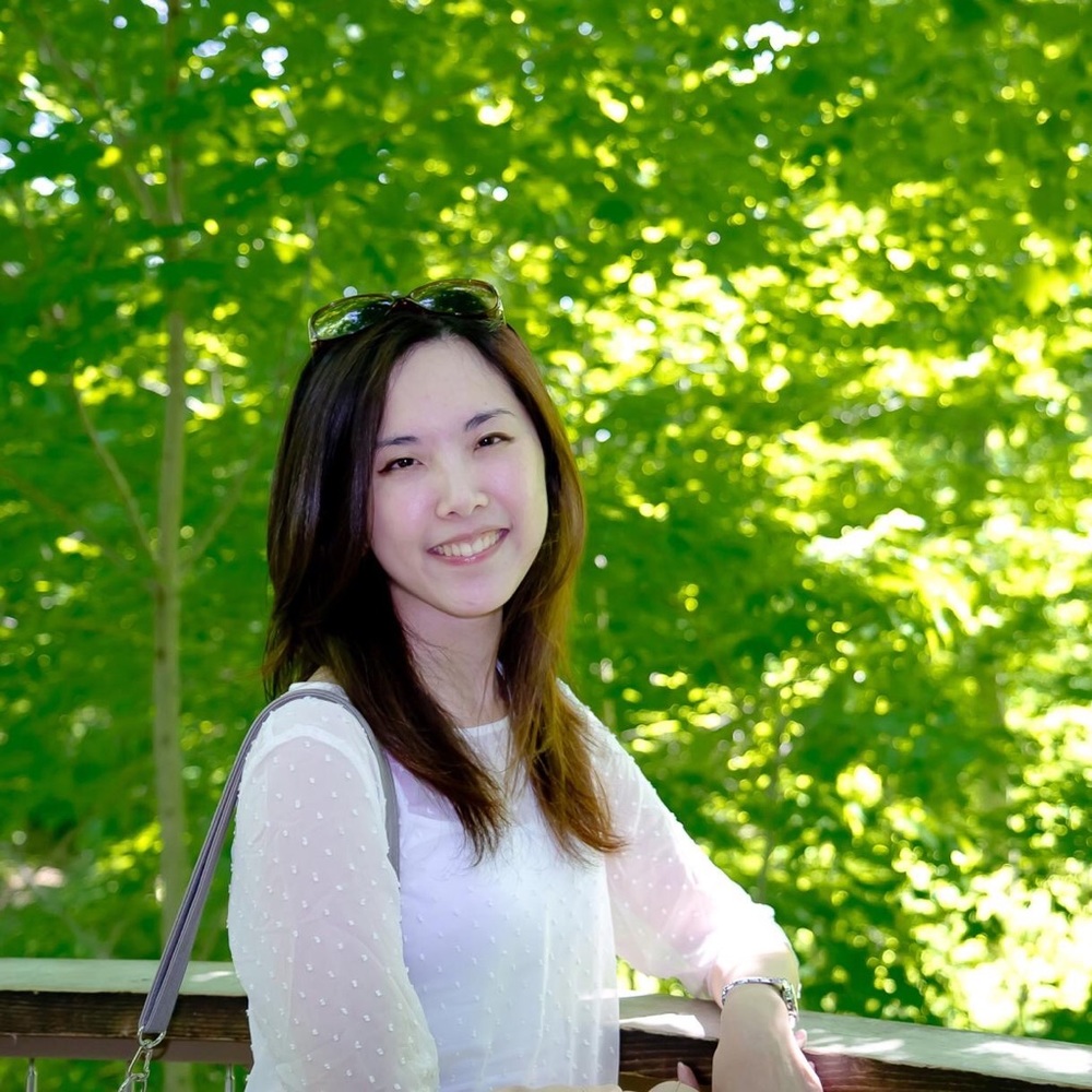 Meet your Posher, Claire